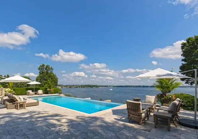Photo 2 of Mansion for sale at 372 Ferndale Rd S, Wayzata, MN 55391 | MLS# 7136024 | Listing updated on 2026-09-21