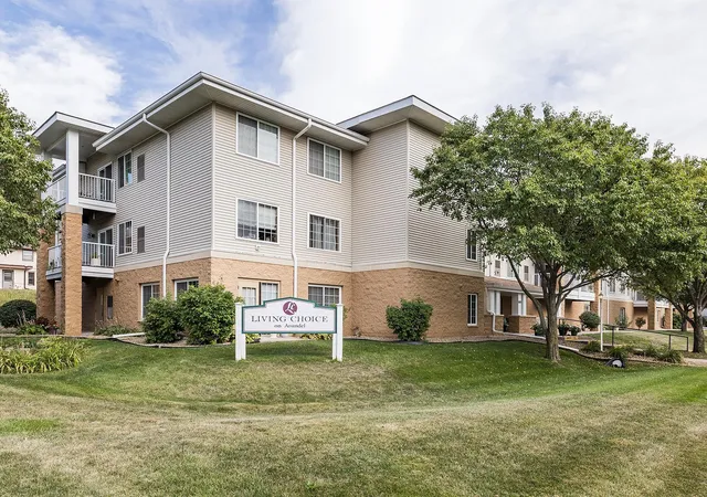 Photo 1 of Condo for sale at 1600 Arundel St #309, Saint Paul, MN 55117 | MLS# 7136030 | Listing updated on 2026-09-04