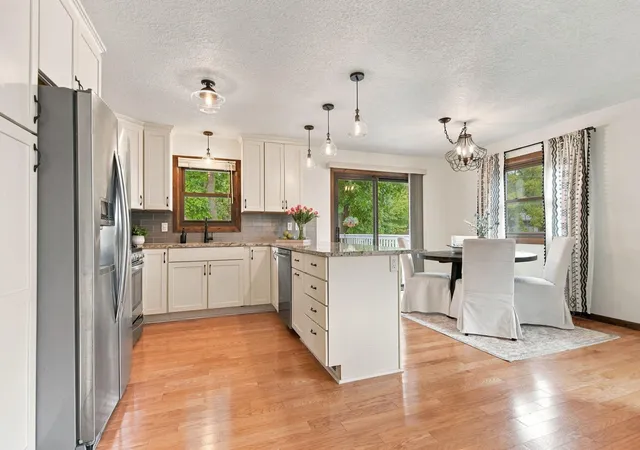 Photo 2 of Single family home for sale at 1602 Long Lake Rd, Saint Paul, MN 55112 | MLS# 7136051 | Listing updated on 2026-09-20