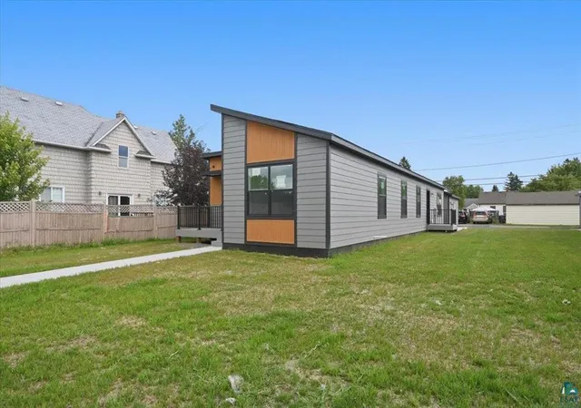 Photo 2 of Single family home for sale at 6314 Tower Ave, Superior, WI 54880 | MLS# 7136090 | Listing updated on 2026-09-01