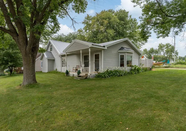 Photo 1 of Single family home for sale at 505 W North St, Kiester, MN 56051 | MLS# 7136131 | Listing updated on 2026-09-01