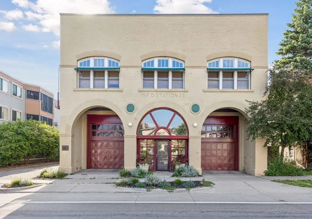 Photo 1 of Condo for sale at 3524 Hennepin Ave #4, Minneapolis, MN 55408 | MLS# 7136135 | Listing updated on 2026-09-13
