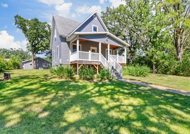 Single family home for sale at 332 Oak St, Detroit Lakes, MN 56501 | MLS# 7136148 | Listing updated on 2026-09-17