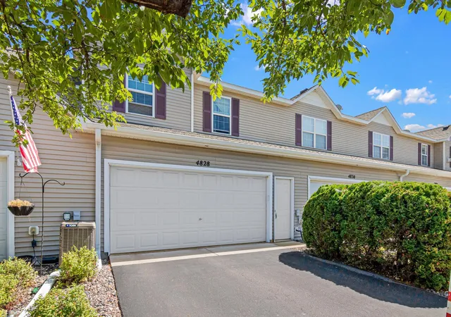 Photo 3 of Single family home for sale at 4828 Bisset Ln #8505, Inver Grove Heights, MN 55076 | MLS# 7136157 | Listing updated on 2026-09-21