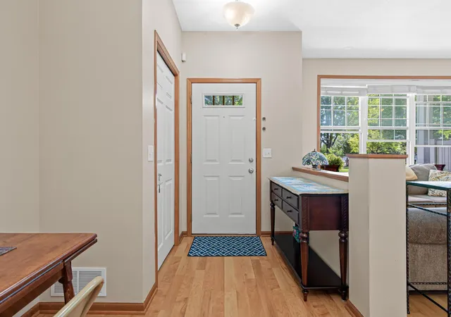 Photo 4 of Single family home for sale at 4828 Bisset Ln #8505, Inver Grove Heights, MN 55076 | MLS# 7136157 | Listing updated on 2026-09-21