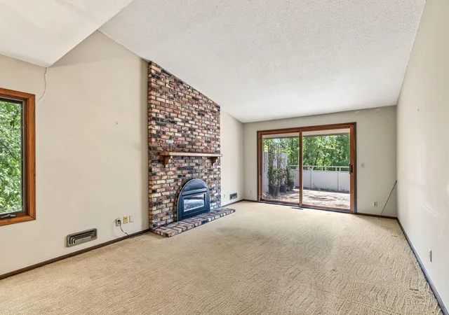 Photo 3 of Single family home for sale at 10275 Scarborough Rd, Minneapolis, MN 55437 | MLS# 7136164 | Listing updated on 2026-09-18
