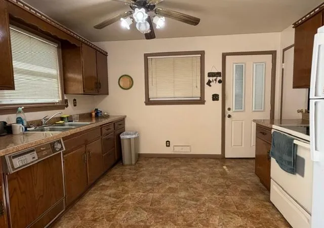 Photo 2 of Single family home for sale at 16 Beech Ct, Babbitt, MN 55706 | MLS# 7136165 | Listing updated on 2026-09-22