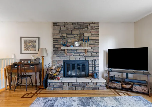 Photo 3 of Single family home for sale at 8 Golden Lake Rd, Circle Pines, MN 55014 | MLS# 7136167 | Listing updated on 2026-10-23