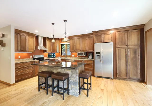 Photo 2 of Sale Pending at 10234 Nottingham Trl, Eden Prairie, MN 55347 | MLS# 7136172 | Listing updated on 2026-09-13