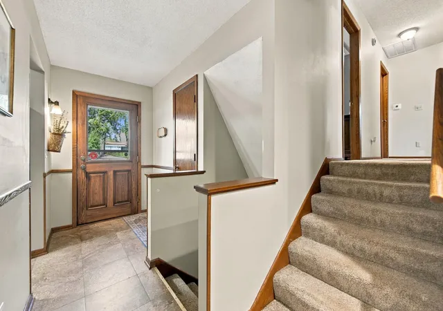 Photo 3 of Single family home for sale at 1519 Meadowlark Dr, Stillwater, MN 55082 | MLS# 7136182 | Listing updated on 2026-09-22