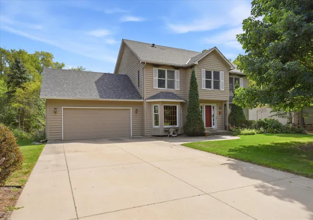 Photo 2 of Sale Pending at 18321 Tristram Way, Eden Prairie, MN 55346 | MLS# 7136187 | Listing updated on 2026-09-05