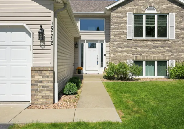 Photo 2 of Sale Pending at 19068 Enchanted Way, Farmington, MN 55024 | MLS# 7136198 | Listing updated on 2026-10-02