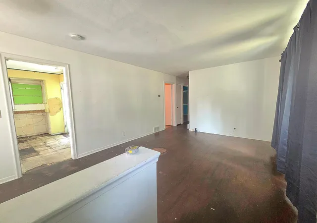 Photo 2 of Sale Pending at 11740 Ilex St Nw, Minneapolis, MN 55448 | MLS# 7136219 | Listing updated on 2026-09-08