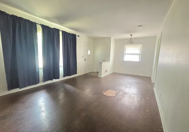 Photo 3 of Sale Pending at 11740 Ilex St Nw, Minneapolis, MN 55448 | MLS# 7136219 | Listing updated on 2026-09-08