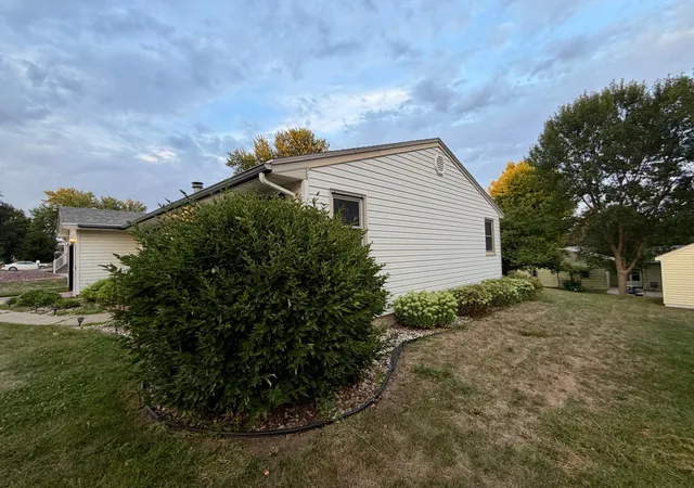 Photo 2 of Single family home for sale at 1018 N Elm St, Luverne, MN 56156 | MLS# 7136233 | Listing updated on 2026-09-02