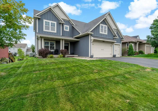 Photo 1 of Single family home for sale at 18838 Iden Ave, Lakeville, MN 55044 | MLS# 7136263 | Listing updated on 2026-09-19