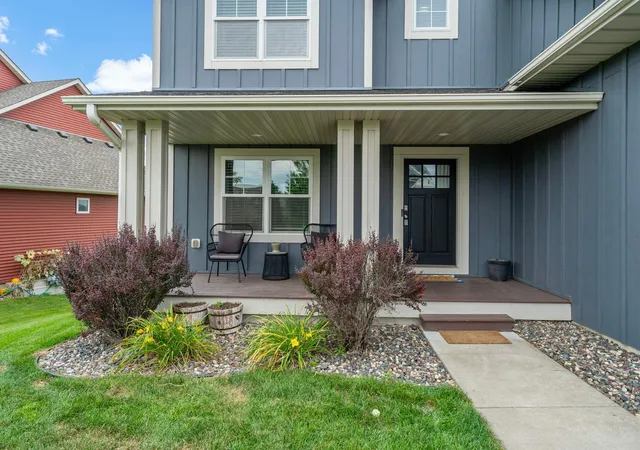 Photo 3 of Single family home for sale at 18838 Iden Ave, Lakeville, MN 55044 | MLS# 7136263 | Listing updated on 2026-09-19