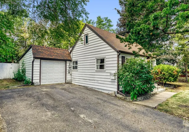 Photo 3 of Single family home for sale at 5850 2 1/2 St Ne, Minneapolis, MN 55432 | MLS# 7136278 | Listing updated on 2026-09-02