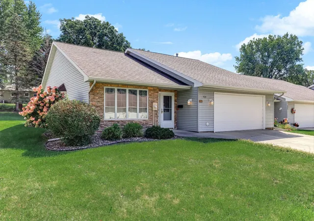 Photo 20 of Single family home for sale at 423 Tischler Ave Se, Faribault, MN 55021 | MLS# 7136284 | Listing updated on 2026-09-05