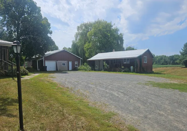Photo 2 of Single family home for sale at 9052 545th Street, Rush City, MN 55069 | MLS# 7136285 | Listing updated on 2026-09-02