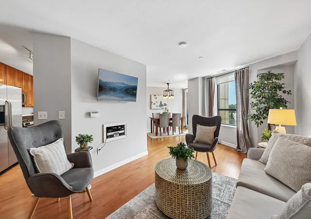 Photo 3 of Condo for sale at 500 E Grant St #311, Minneapolis, MN 55404 | MLS# 7136290 | Listing updated on 2026-10-09