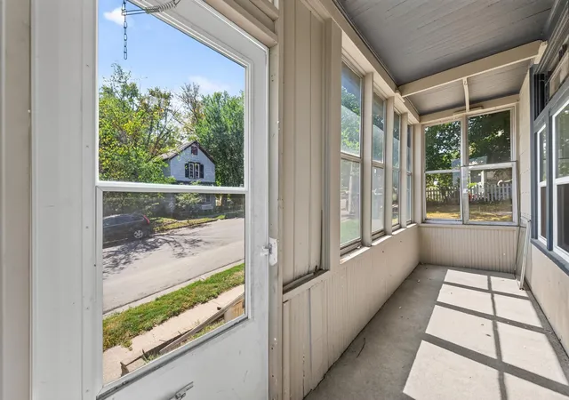 Photo 3 of House for sale at 807 Case Ave, Saint Paul, MN 55106 | MLS# 7136293 | Listing updated on 2026-09-02