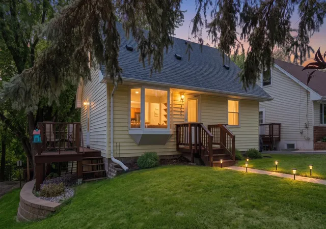 Photo 1 of Single family home for sale at 5001 Rosedale Rd, Mound, MN 55364 | MLS# 7136296 | Listing updated on 2026-10-26