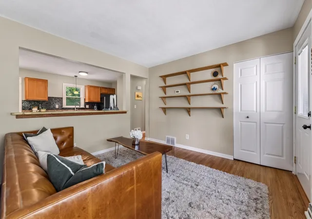 Photo 4 of Single family home for sale at 5001 Rosedale Rd, Mound, MN 55364 | MLS# 7136296 | Listing updated on 2026-10-26