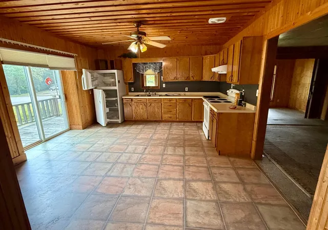 Photo 4 of Single family home for sale at 11328 County 11, Sauk Centre, MN 56378 | MLS# 7136306 | Listing updated on 2026-09-30