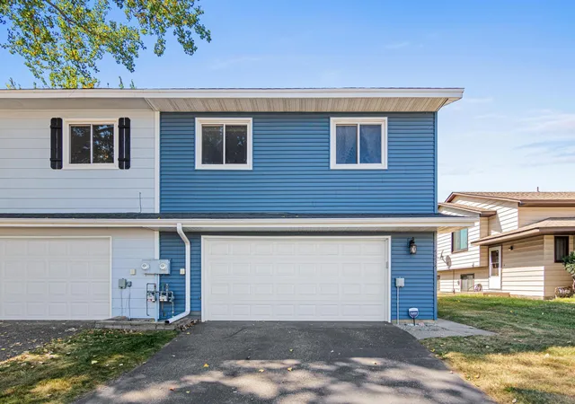 Photo 1 of Townhouse for sale at 5235 Unity Ct, Minneapolis, MN 55429 | MLS# 7136340 | Listing updated on 2026-09-05