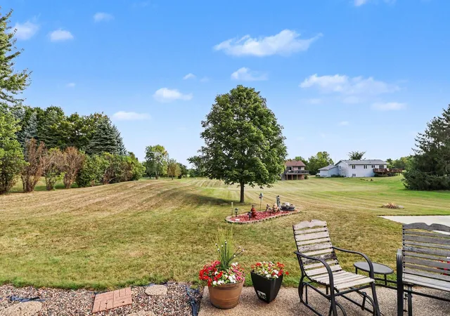 Photo 39 of Sale Pending at 781 Hillside Ave SW, New Prague, MN 56071 | MLS# 7136353 | Listing updated on 2026-10-01