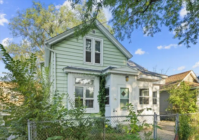 Photo 40 of Multi family home for sale at 375 Erie St, Saint Paul, MN 55102 | MLS# 7136357 | Listing updated on 2026-09-04