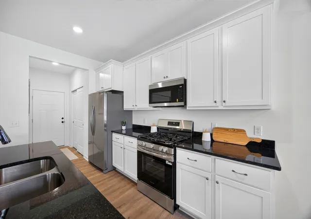 Photo 4 of Single family home for sale at 1792 Brandt Dr NE, Byron, MN 55920 | MLS# 7136362 | Listing updated on 2026-09-05
