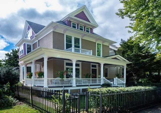 Photo 2 of Sale Pending at 832 Fairmount Ave, Saint Paul, MN 55105 | MLS# 7136376 | Listing updated on 2026-10-05