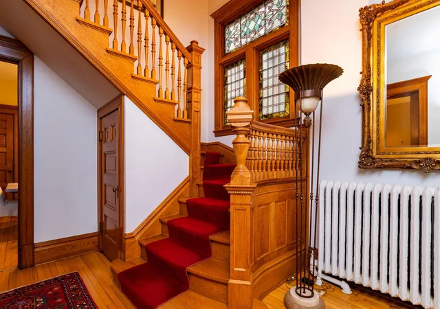 Photo 4 of Sale Pending at 832 Fairmount Ave, Saint Paul, MN 55105 | MLS# 7136376 | Listing updated on 2026-10-05