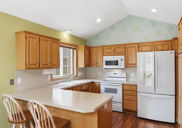 Photo 3 of Single family home for sale at 3824 93rd Avenue N, Minneapolis, MN 55443 | MLS# 7136402 | Listing updated on 2026-09-18