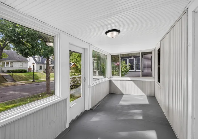 Photo 3 of Single family home for sale at 1927 Sherwood Ave, Saint Paul, MN 55119 | MLS# 7136410 | Listing updated on 2026-10-06