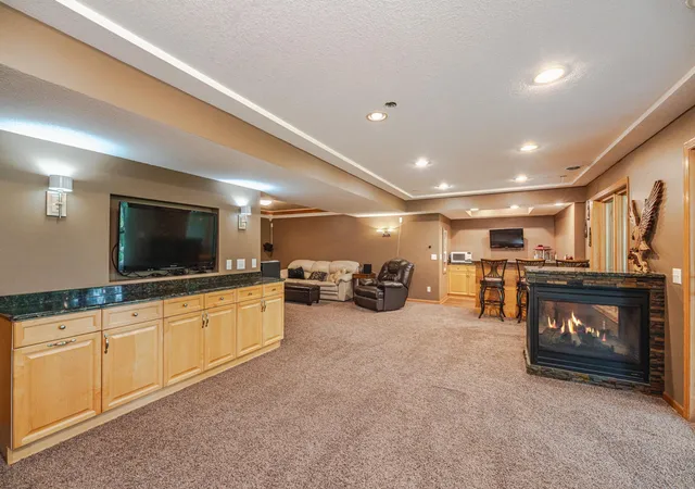 Photo 3 of Single family home for sale at 8348 Foxberry Dr, Savage, MN 55378 | MLS# 7136422 | Listing updated on 2026-10-09