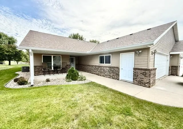 Photo 1 of Townhouse for sale at 308 Aspenwood Dr, Redwood Falls, MN 56283 | MLS# 7136433 | Listing updated on 2026-09-03