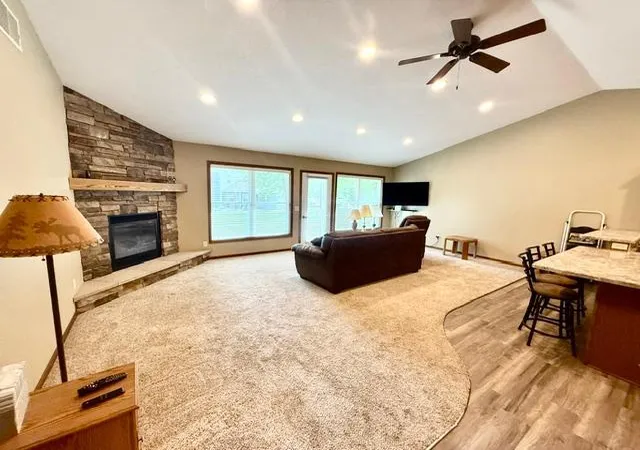 Photo 3 of Townhouse for sale at 308 Aspenwood Dr, Redwood Falls, MN 56283 | MLS# 7136433 | Listing updated on 2026-09-03