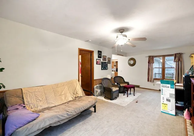 Photo 4 of Single family home for sale at 417 7th Avenue SW, Waseca, MN 56093 | MLS# 7136434 | Listing updated on 2026-09-19