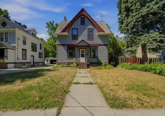 Photo 2 of Single family home for sale at 1028 7th Street N, Fargo, ND 58102 | MLS# 7136476 | Listing updated on 2026-09-03