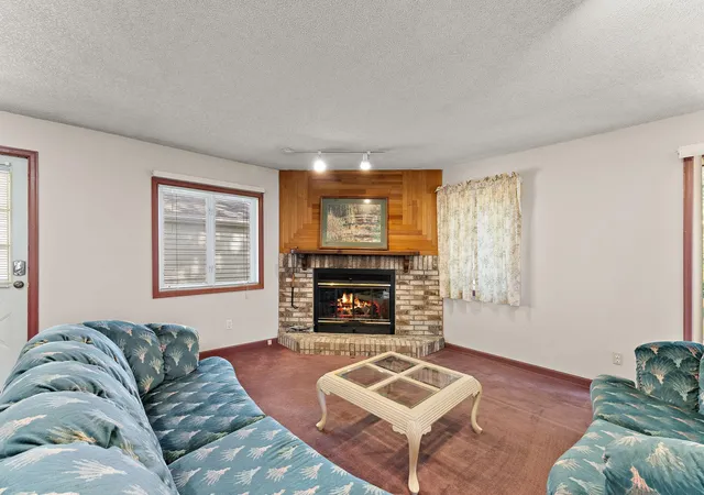 Photo 2 of Single family home for sale at 2986 Woodbridge St, Saint Paul, MN 55113 | MLS# 7136477 | Listing updated on 2026-09-12