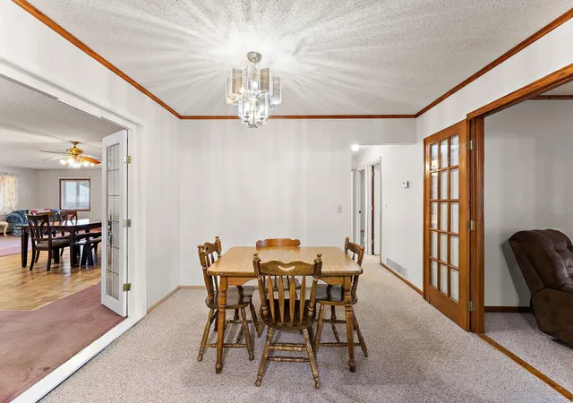 Photo 3 of Single family home for sale at 2986 Woodbridge St, Saint Paul, MN 55113 | MLS# 7136477 | Listing updated on 2026-09-12