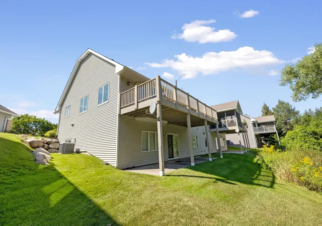 Photo 4 of Single family home for sale at 7043 Oak Pointe Curv, Minneapolis, MN 55438 | MLS# 7136484 | Listing updated on 2026-09-13