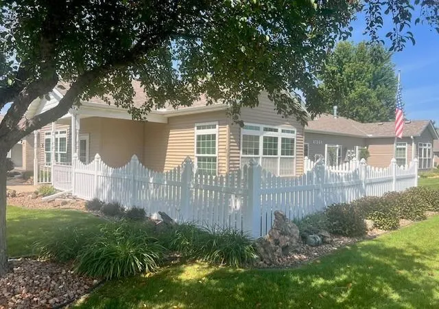 Photo 1 of Single family home for sale at 1905 Burr Oak Dr #B, Austin, MN 55912 | MLS# 7136543 | Listing updated on 2026-09-02