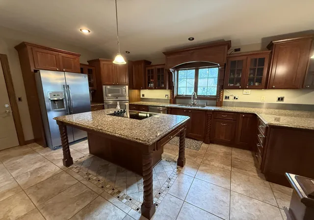 Photo 4 of Sale Pending at 401 Pleasant St, Lakefield, MN 56150 | MLS# 7136549 | Listing updated on 2026-09-08