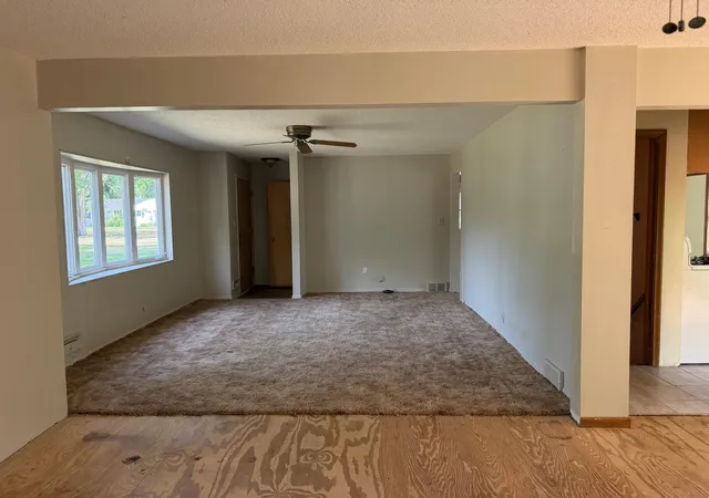 Photo 3 of Single family home for sale at 1307 Park Rd, Minneapolis, MN 55425 | MLS# 7136573 | Listing updated on 2026-09-19