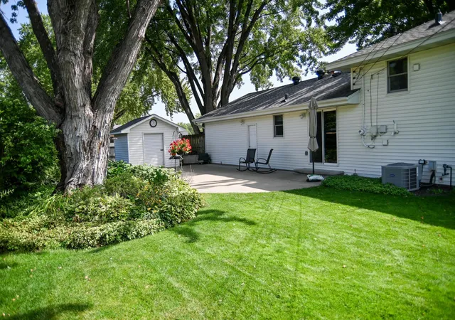 Photo 3 of Single family home for sale at 8486 88th Street S, Cottage Grove, MN 55016 | MLS# 7136592 | Listing updated on 2026-09-22