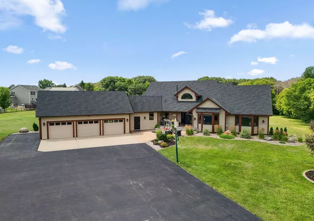 Photo 1 of Single family home for sale at 2400 Jennifer Ln, Shakopee, MN 55379 | MLS# 7136601 | Listing updated on 2026-09-14